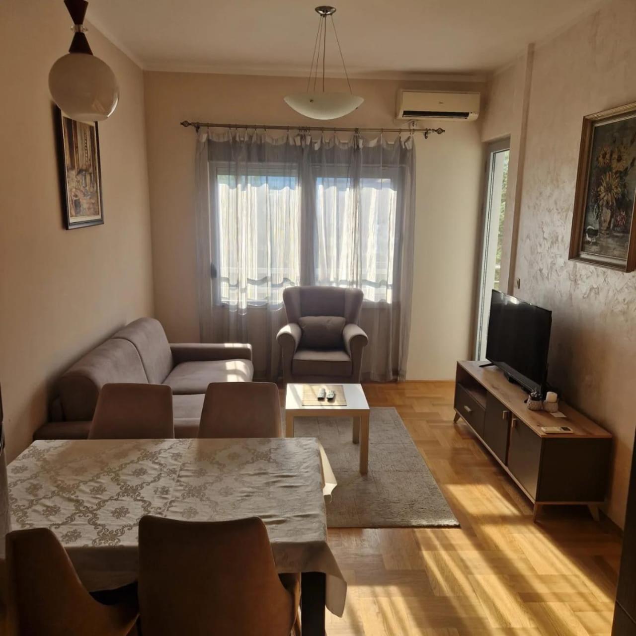 Apartman Pavle view 3