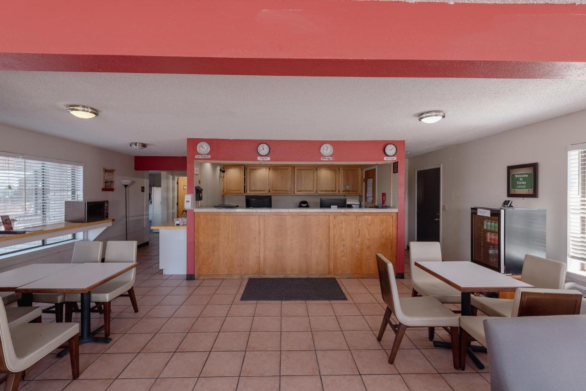 Cortez Vacations - Econo Lodge Cortez near Mesa Verde - Property Image 96