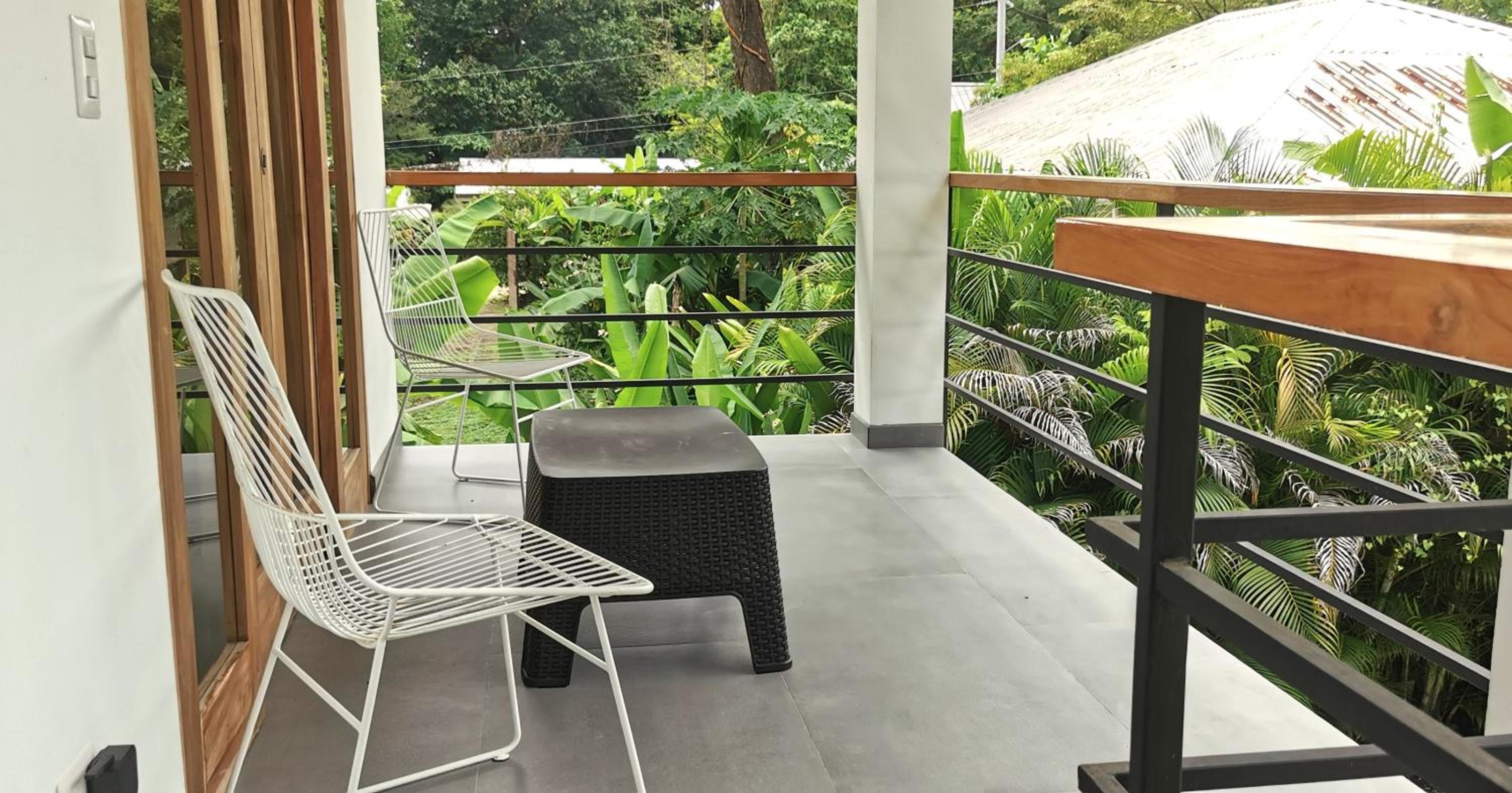 Lapislazuli House & Flats with shared Pool