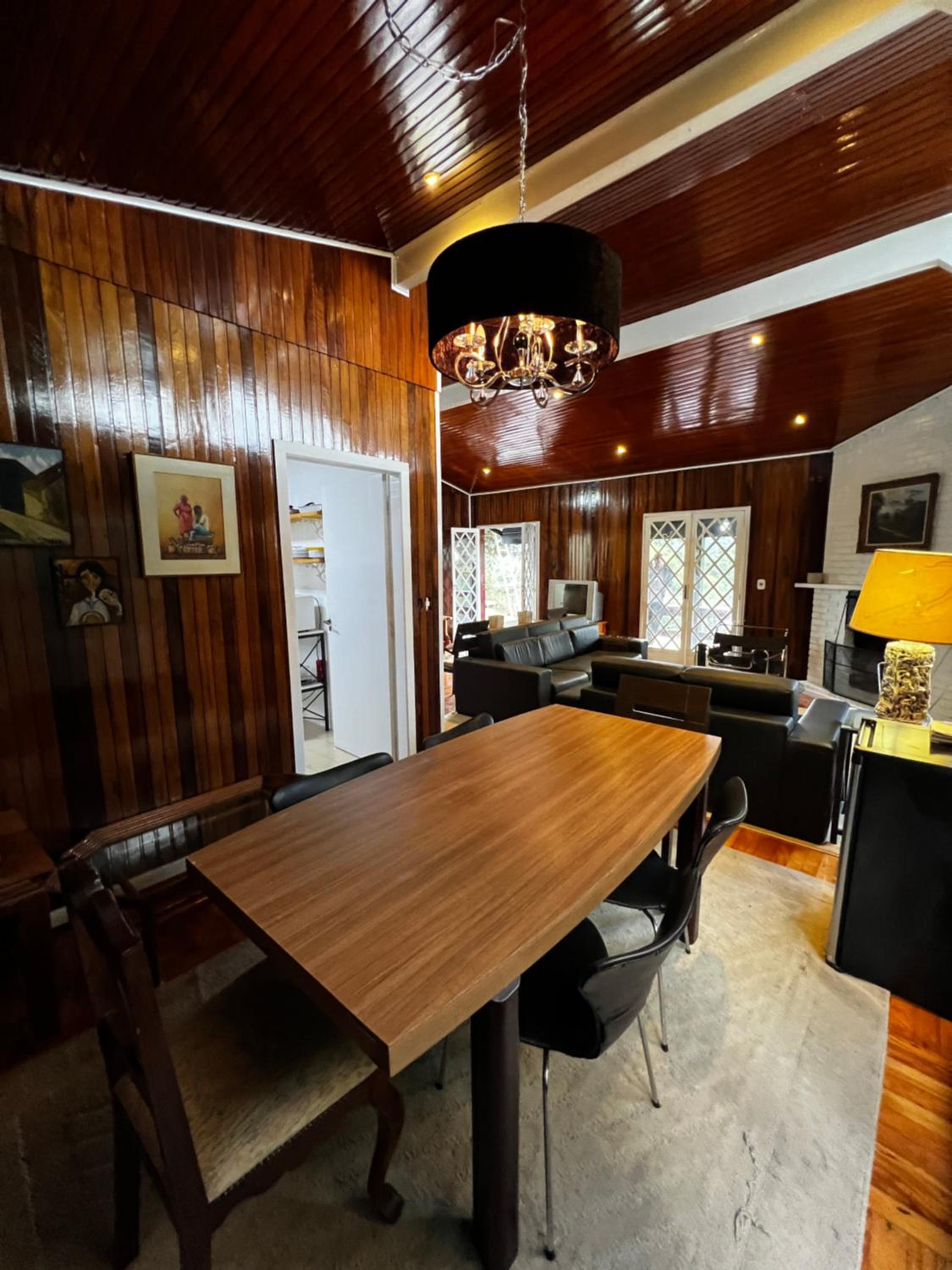 Cabana em Campos do Jordão 8 pessoas com suíte H26