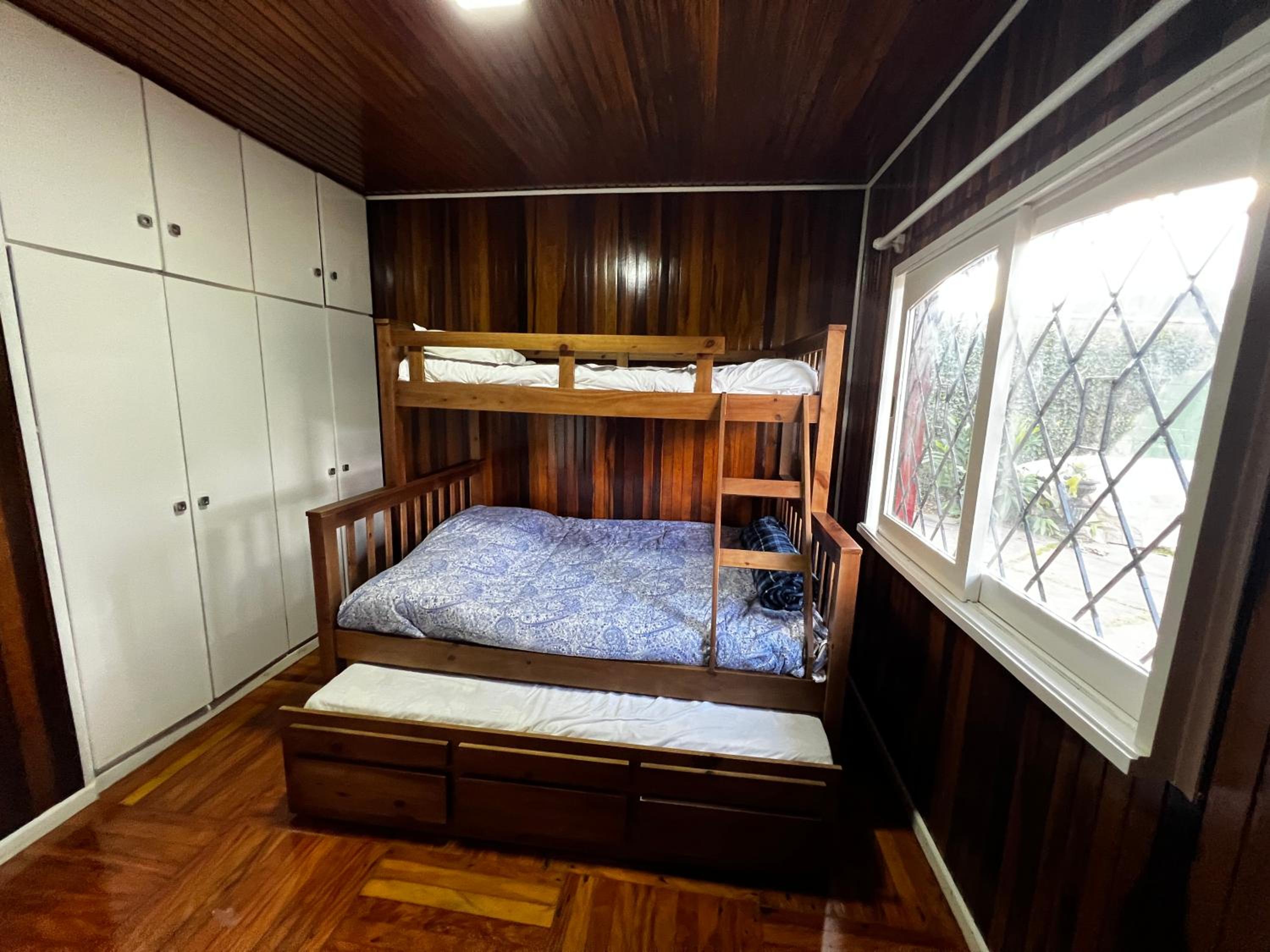 Cabana em Campos do Jordão 8 pessoas com suíte H26
