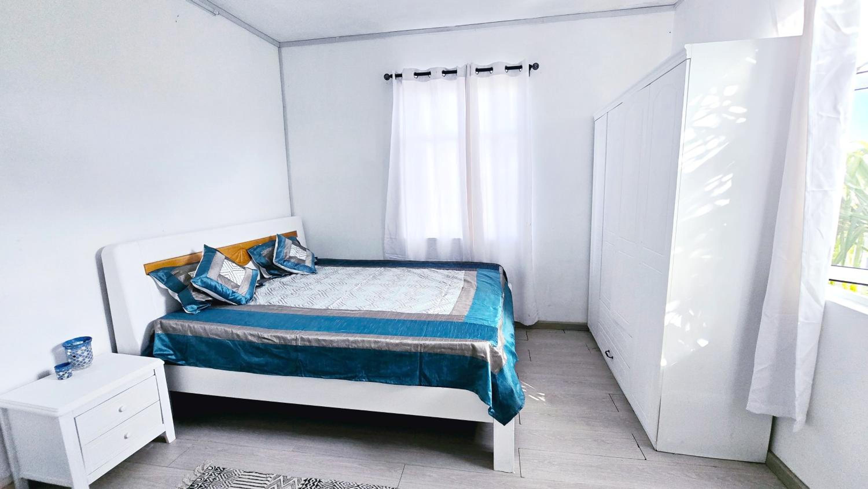 Couple Perfect - Lovely New 1-Bedroom Apartment view 2