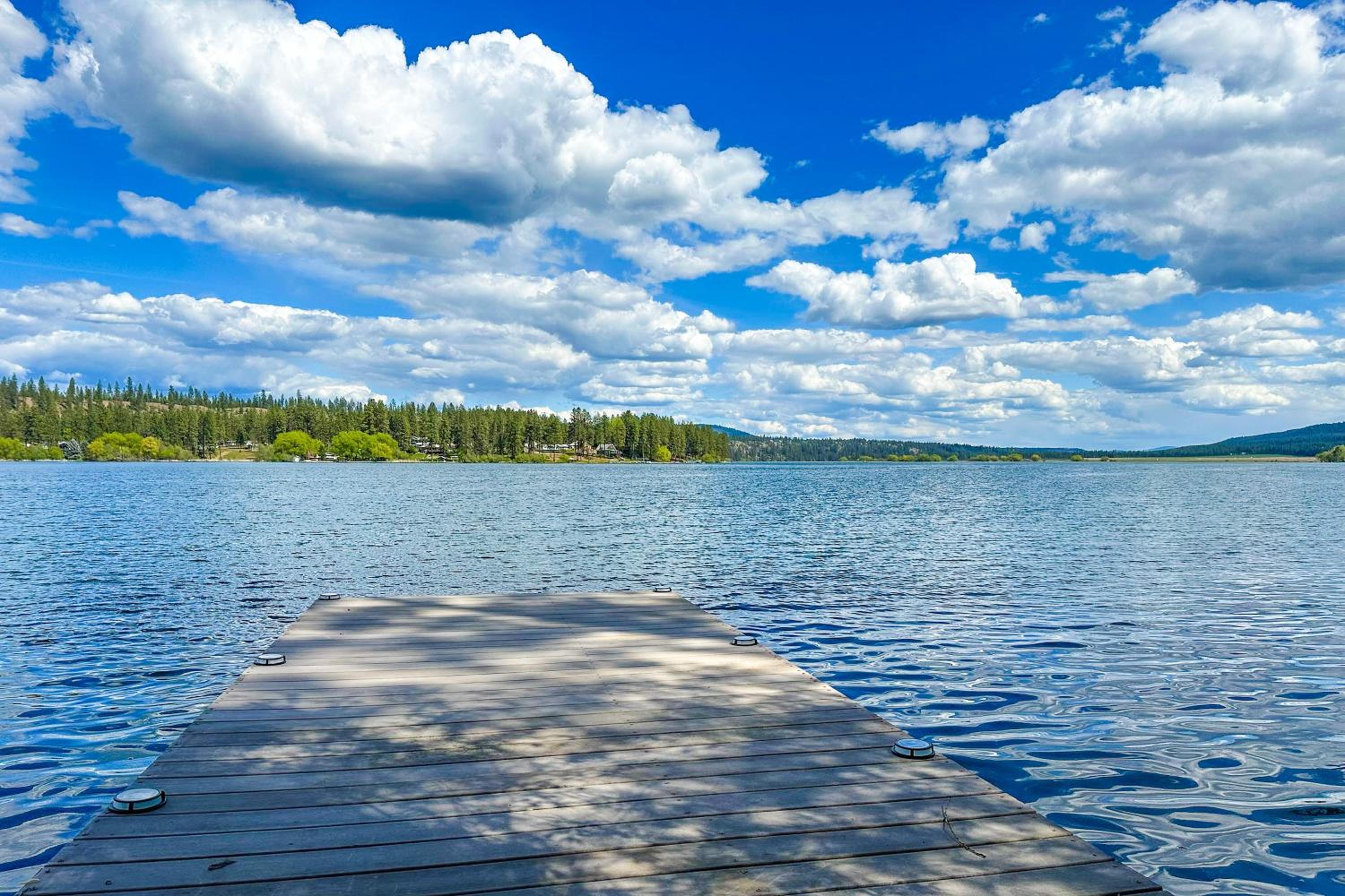 Private Lake Access and Dock Home Near Spokane