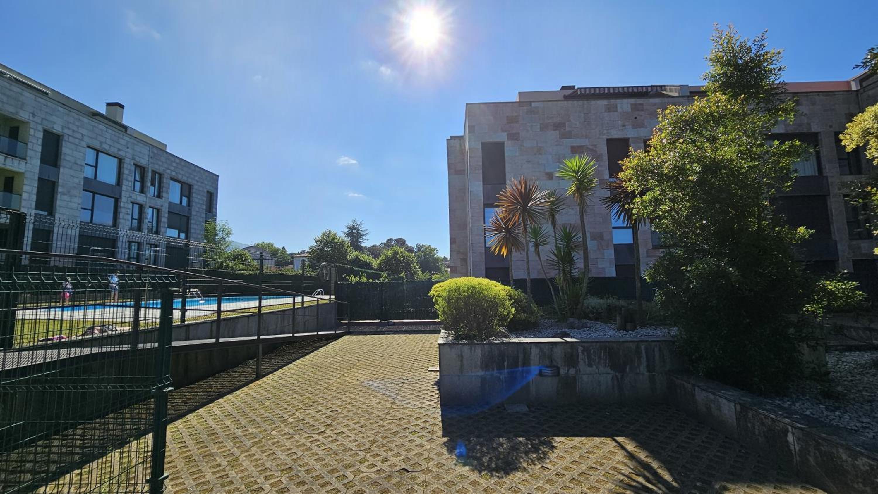 El Recreo de Celorio - Jardín, piscina y playa