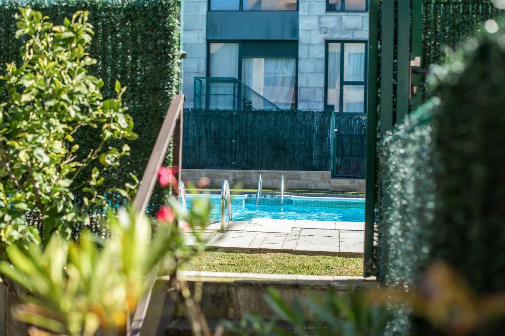 El Recreo de Celorio - Jardín, piscina y playa