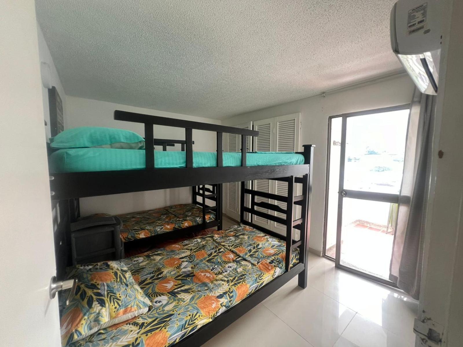 El Rodadero, 4 habitaciones con piscina y terraza