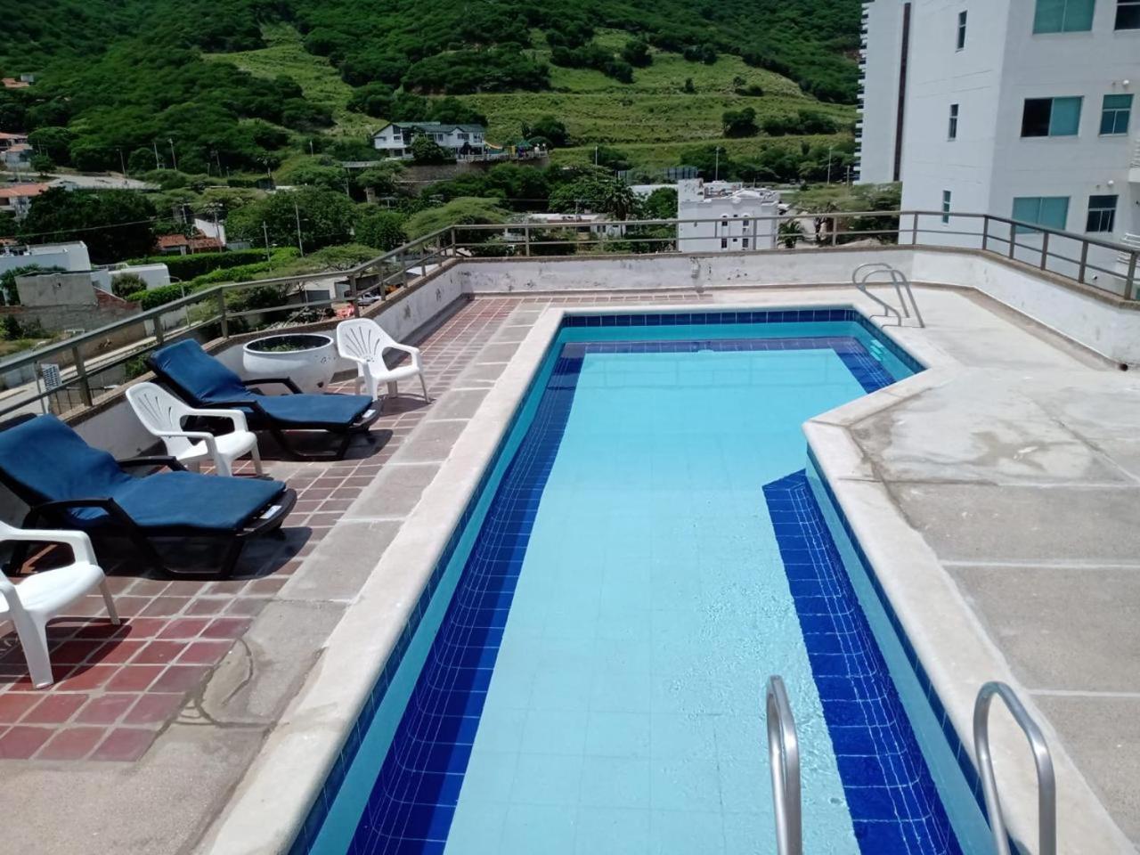 El Rodadero, 4 habitaciones con piscina y terraza