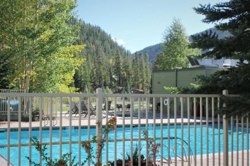 2 Bedroom Mountain Condo In Lakeside Village Near Keystone Lake With Complimentary Shuttle Service view 4