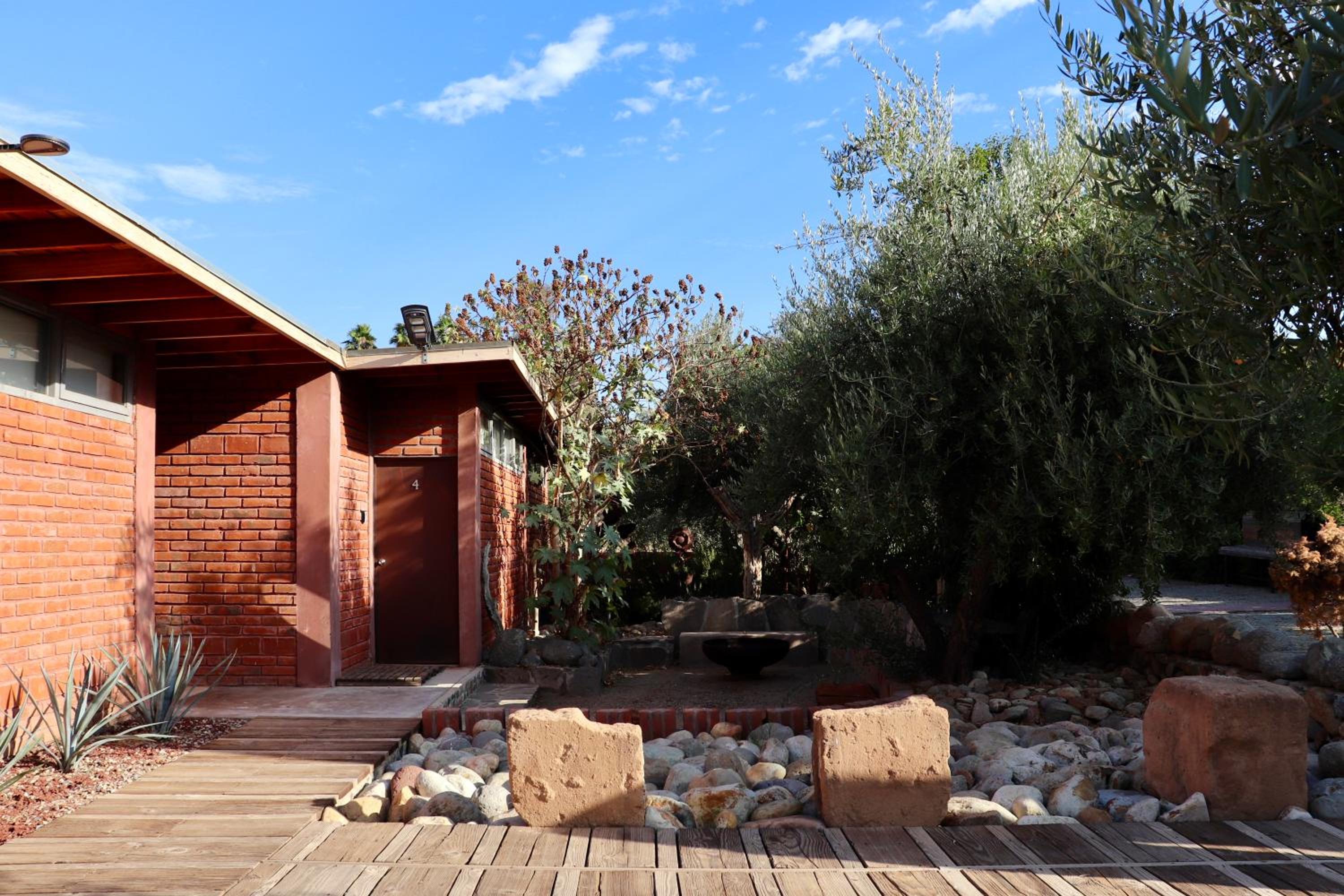 Estancia Los Amigos Valle de Guadalupe view 3