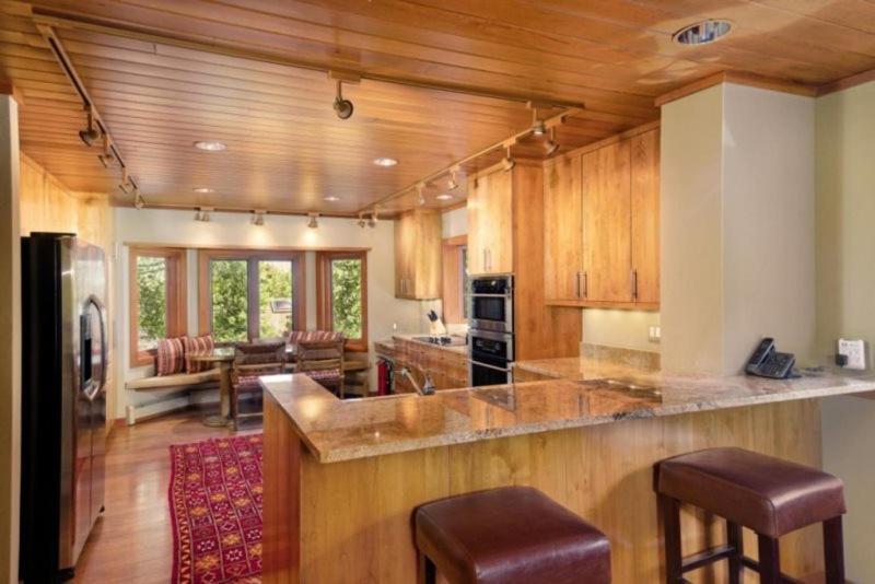 Premier Ski In, Ski Out 3 Bedroom Colorado Vacation Rental Steps From The Ski Slopes With Hot Tub And Pool
