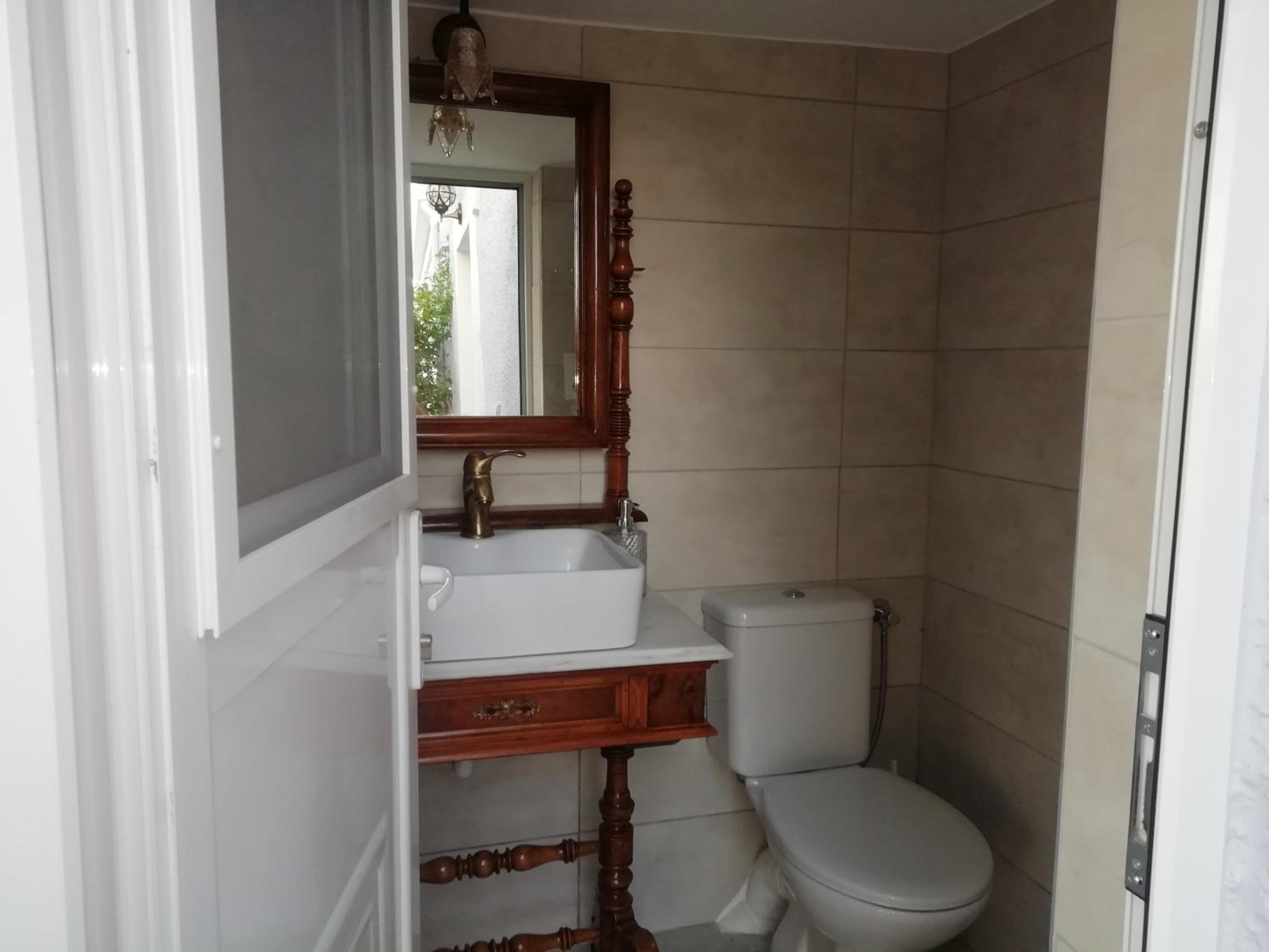 Aloni Farmhouse
