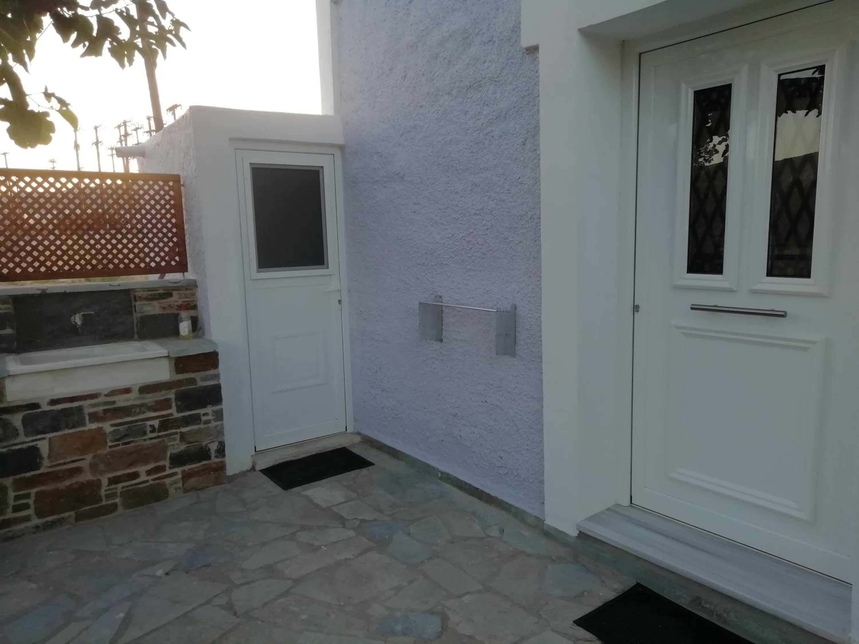 Aloni Farmhouse