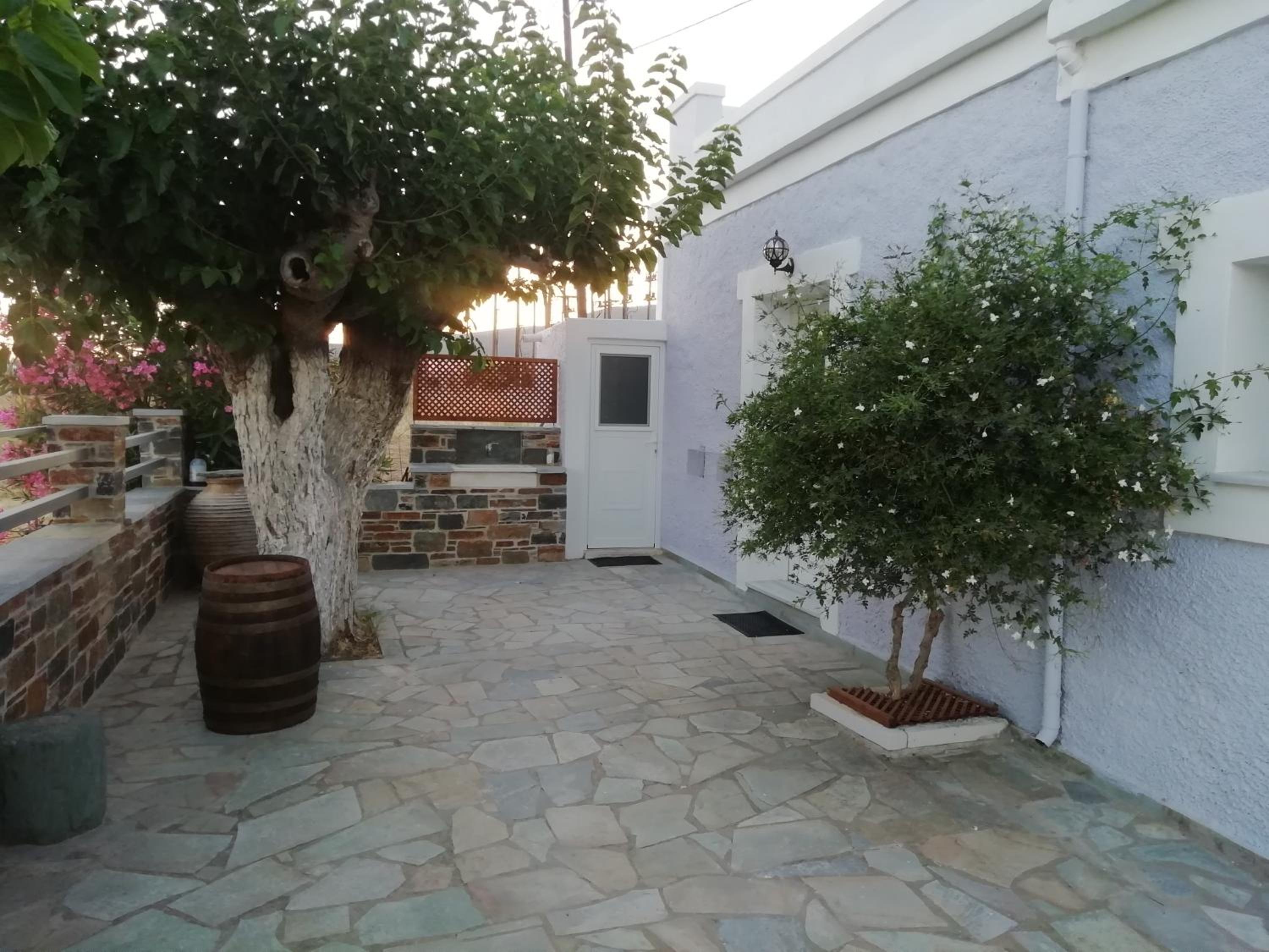 Aloni Farmhouse