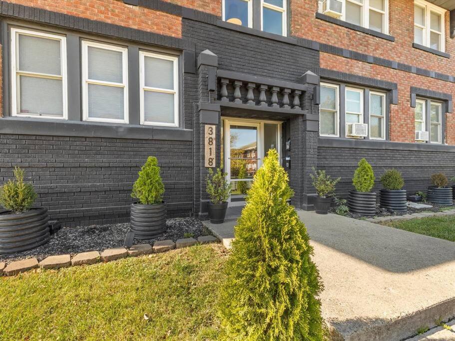 Pet&Baby Friendly 2BR w- in-unit Laundry WIFI