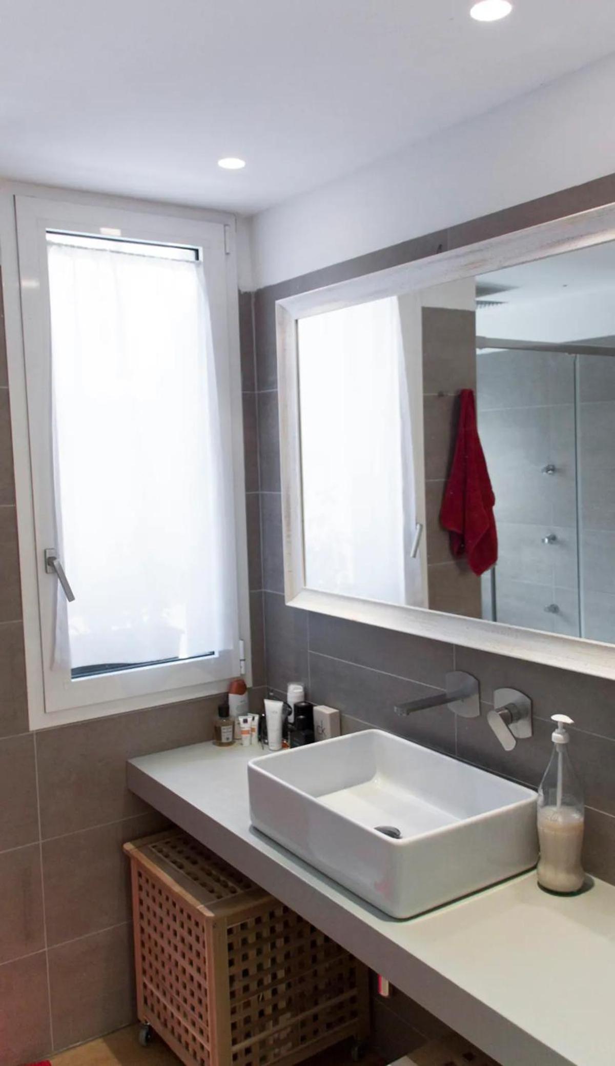 YR Apartments Central Station - 5 Min Walk to Metro & Trains