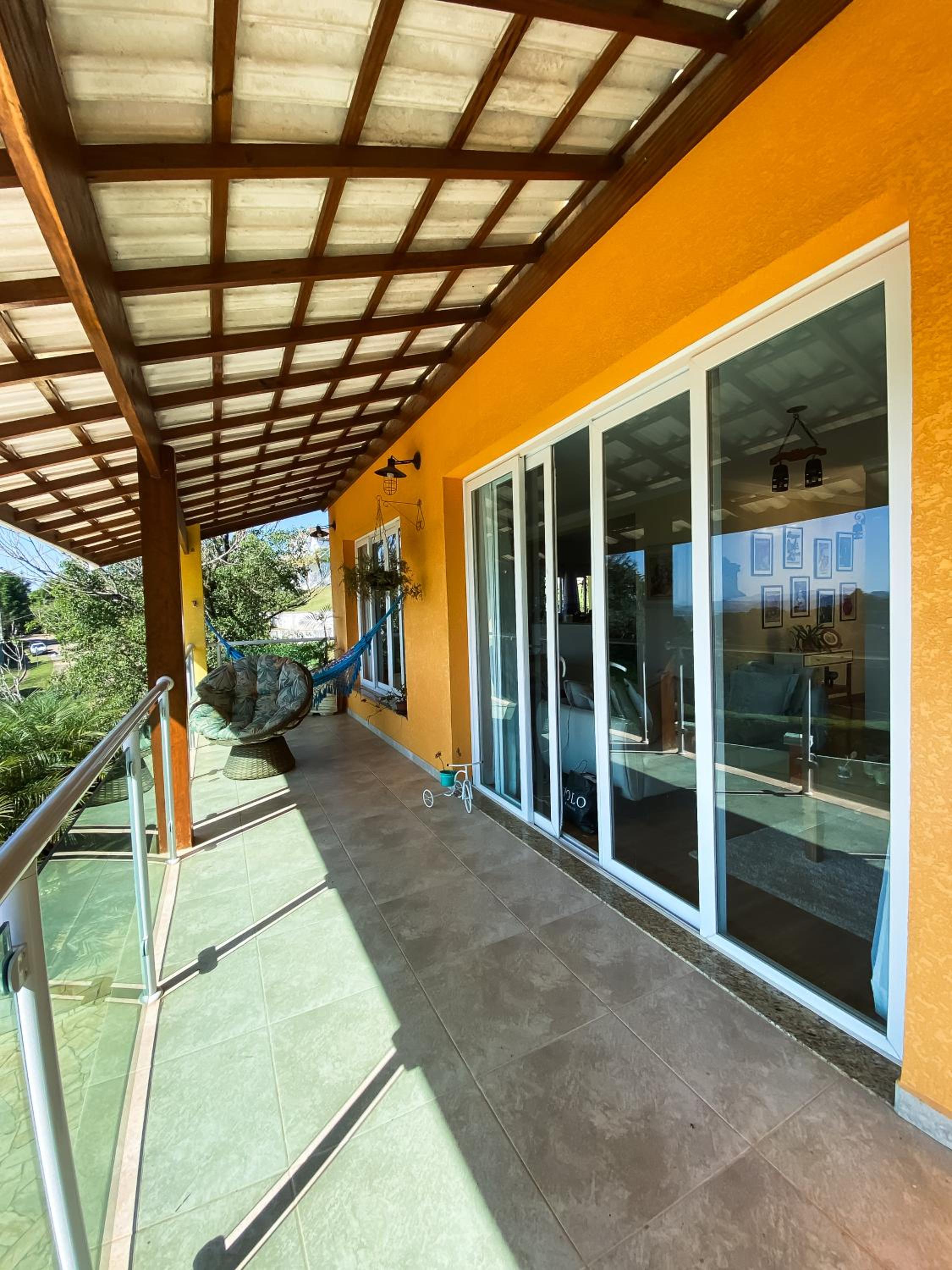 Recanto das Maritacas com vista para Pedra Grande e piscina