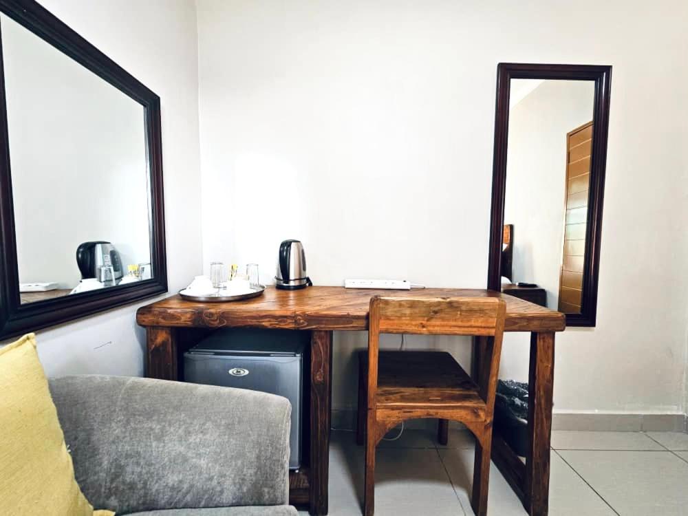 Maun Executive Inn