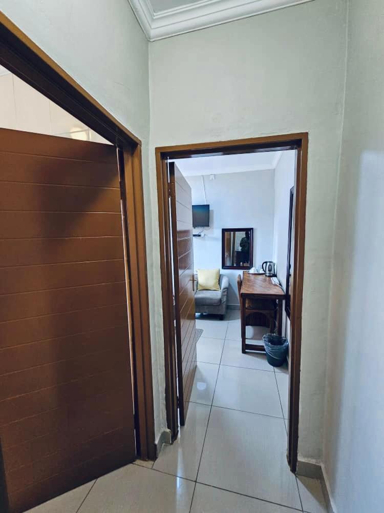 Maun Executive Inn