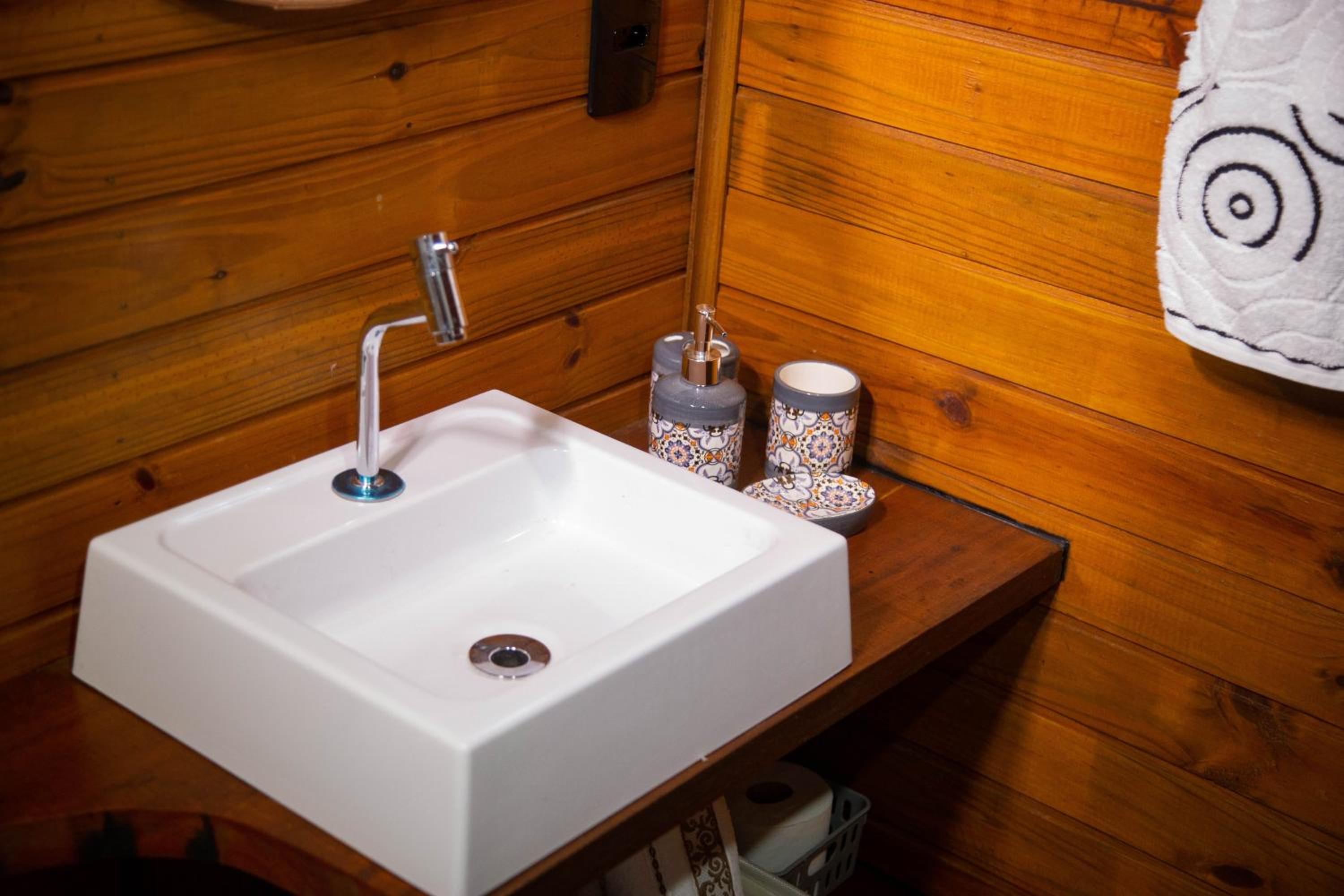 Cabana com Cachoeira Privativa