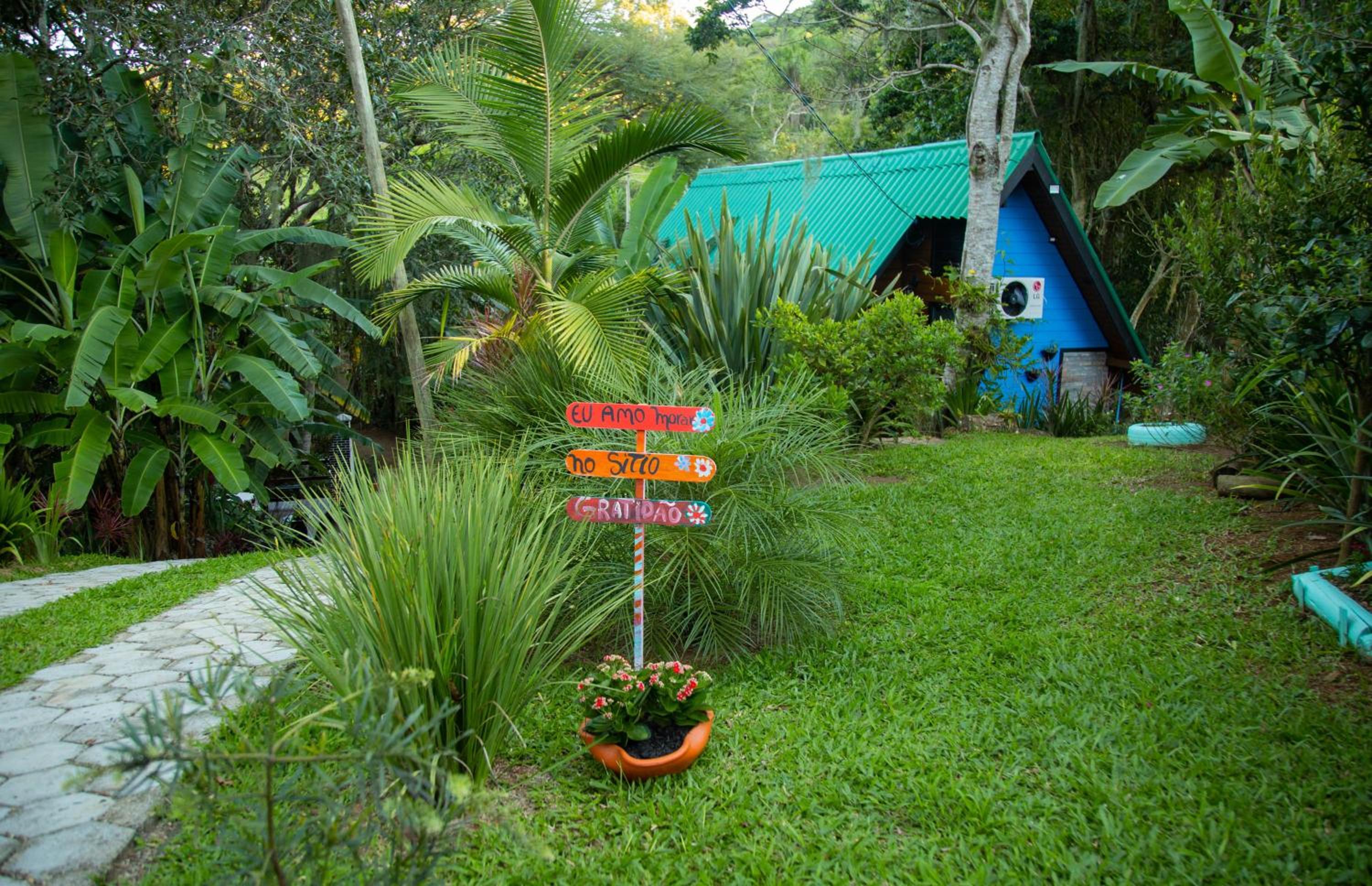 Cabana com Cachoeira Privativa