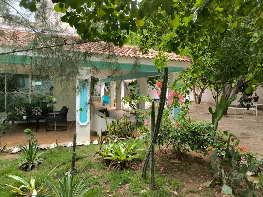 Casa Punta Rucia Frente al Mar by drvacationsrental