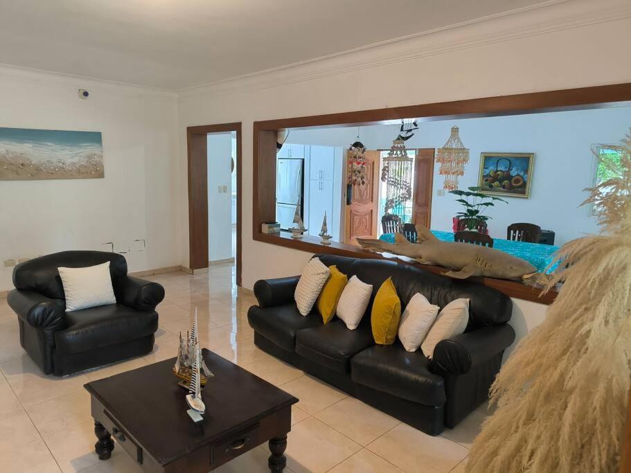 Casa Punta Rucia Frente al Mar by drvacationsrental