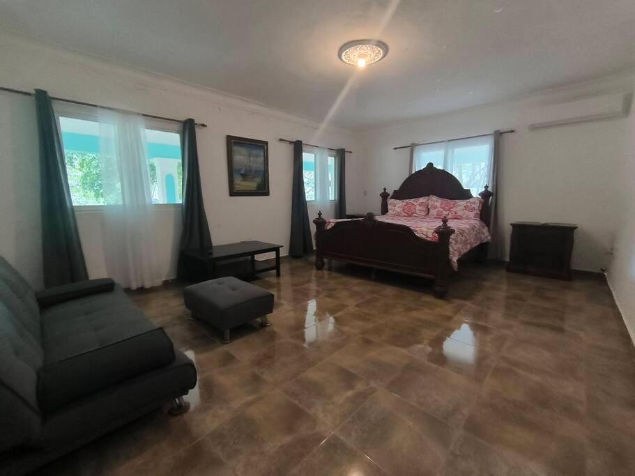 Casa Punta Rucia Frente al Mar by drvacationsrental