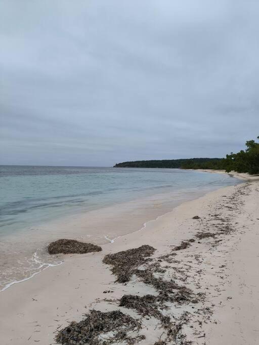 Casa Punta Rucia Frente al Mar by drvacationsrental