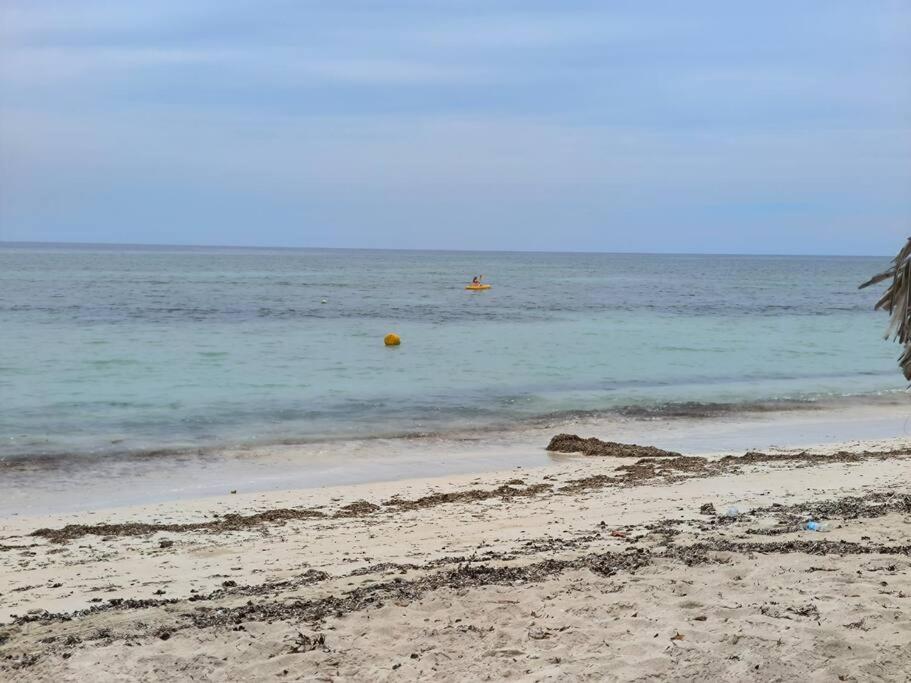 Casa Punta Rucia Frente al Mar by drvacationsrental