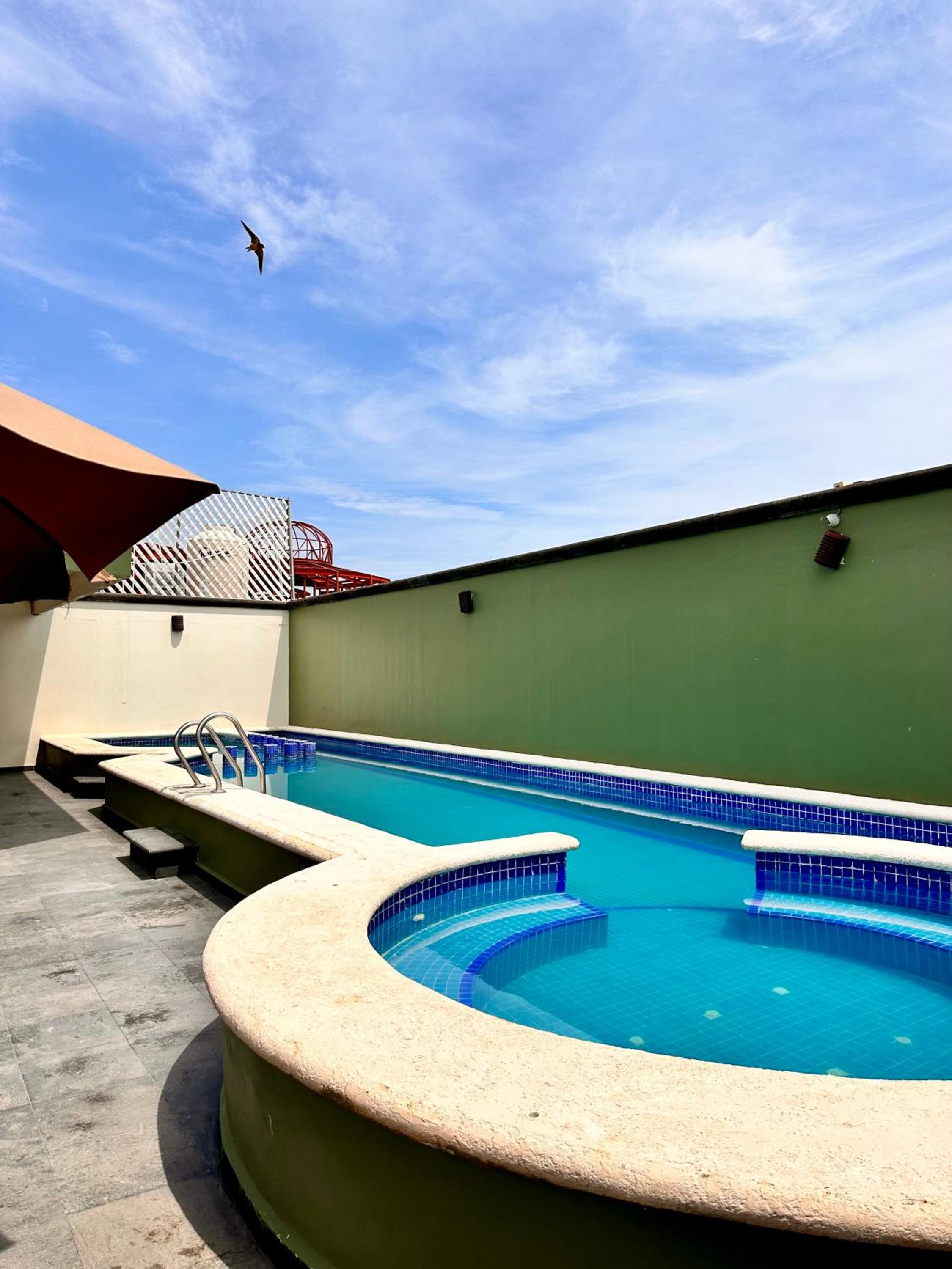 Departamento en el centro de Apatzingán view 3