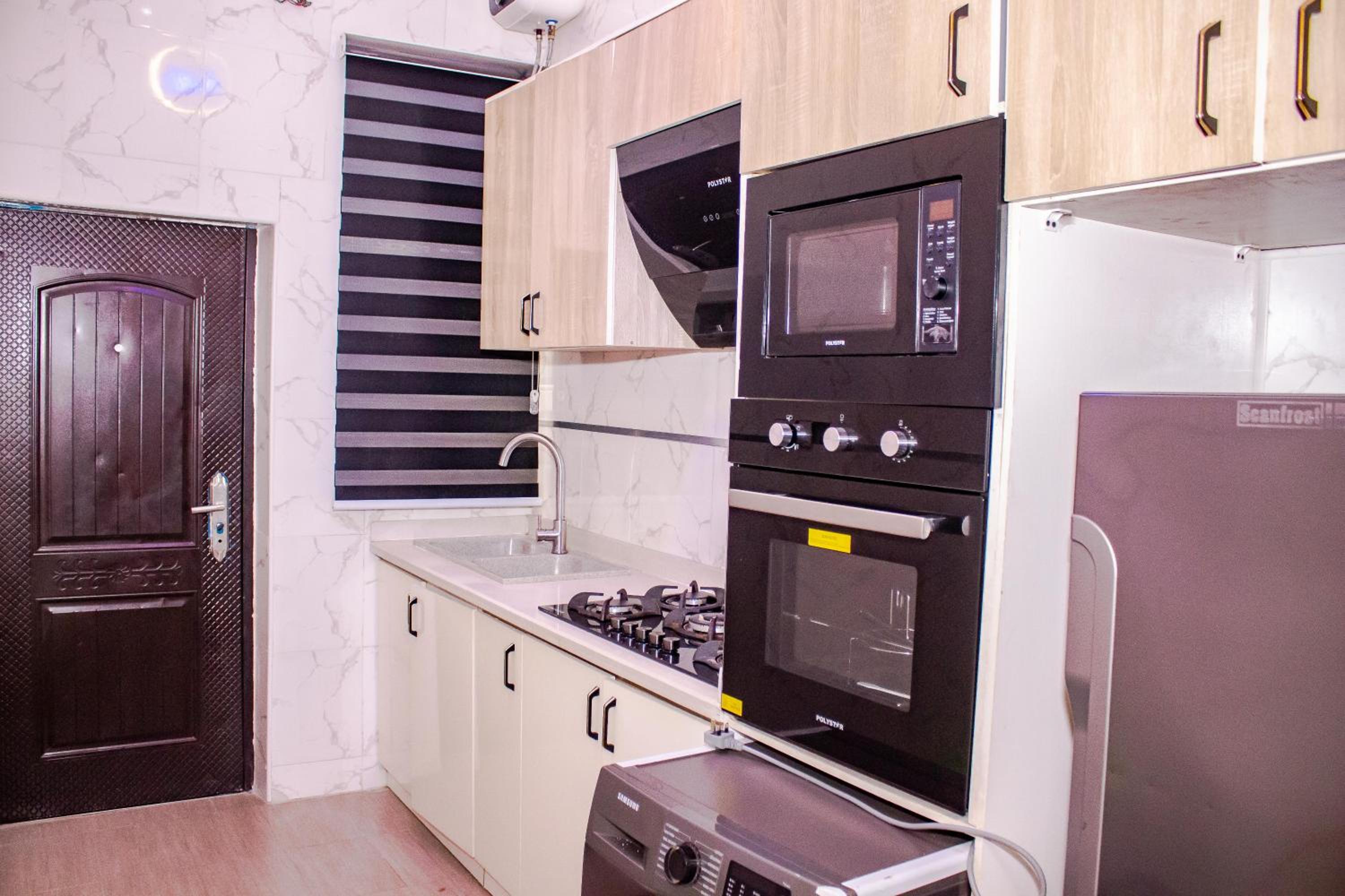 Furnished 4 bedroom duplex