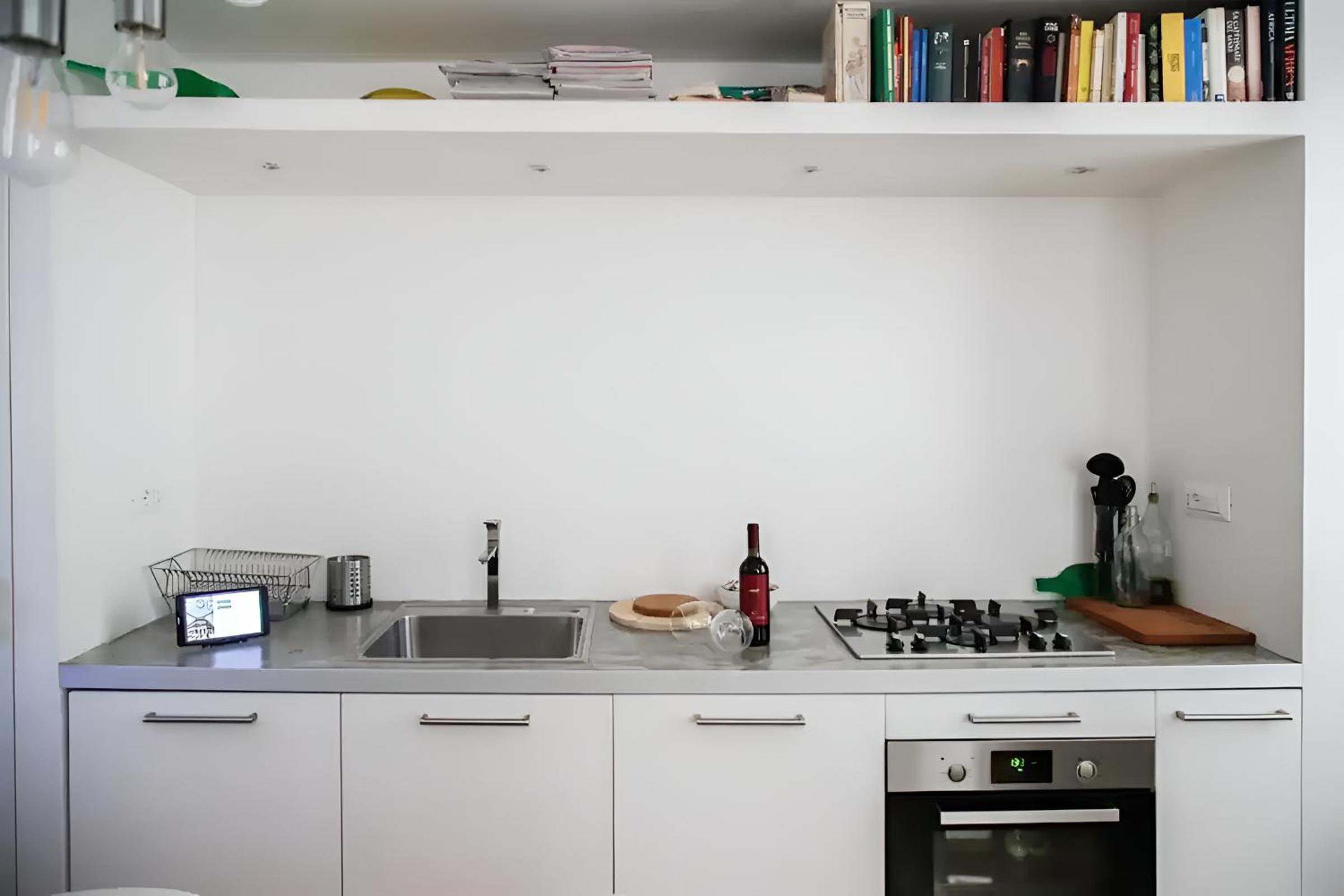 YR Apartments Central Station - 5 Min Walk to Metro & Trains