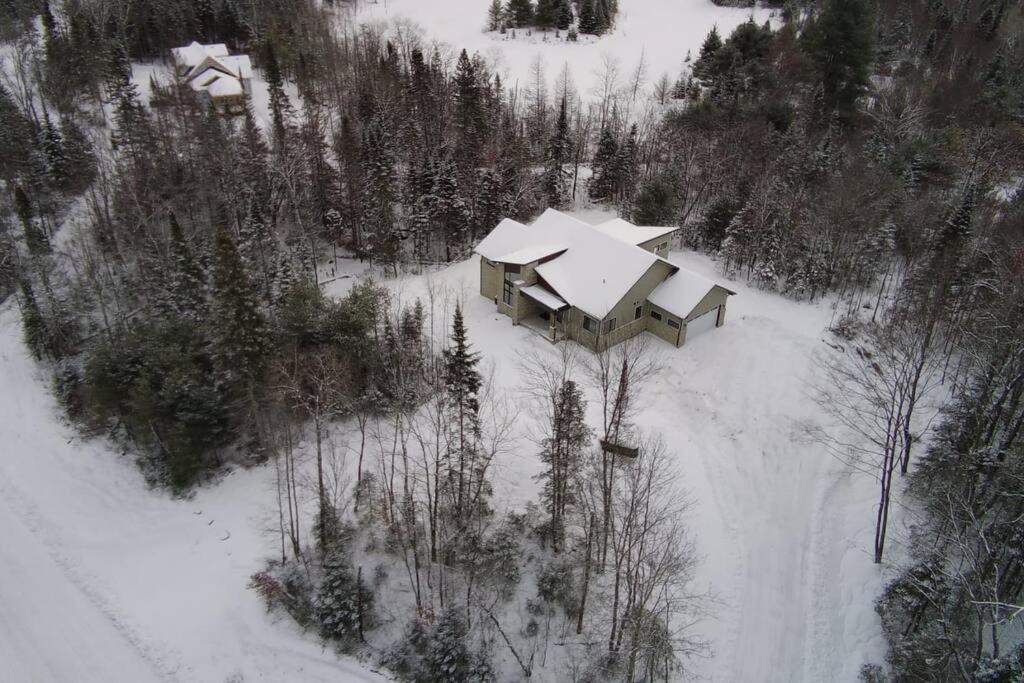 Whispering Pines Muskoka 3BR 3 Ensuite Baths