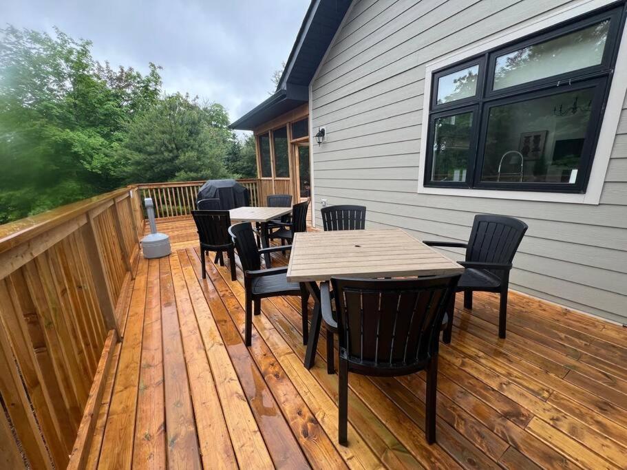 Whispering Pines Muskoka 3BR 3 Ensuite Baths
