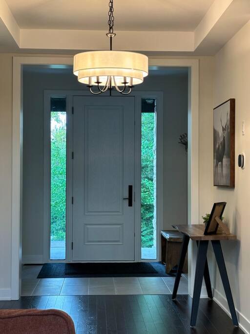 Whispering Pines Muskoka 3BR 3 Ensuite Baths