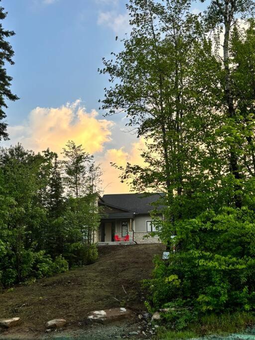 Whispering Pines Muskoka 3BR 3 Ensuite Baths