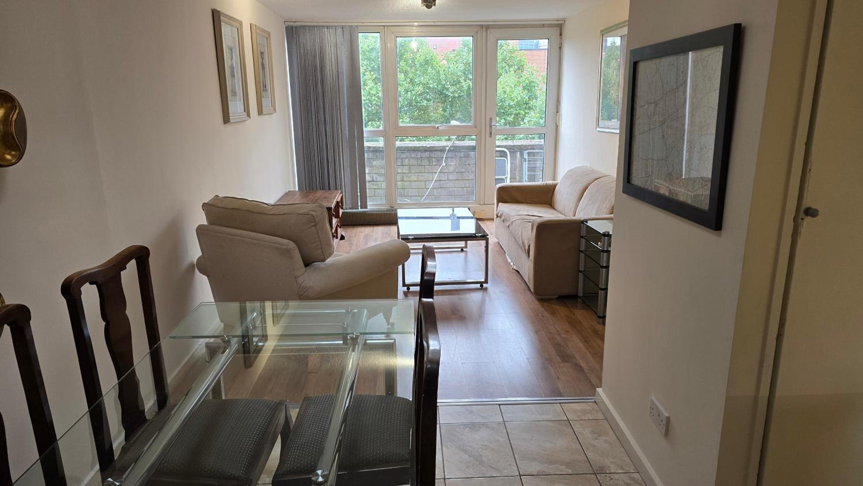 Central London 2 Bed Apartment