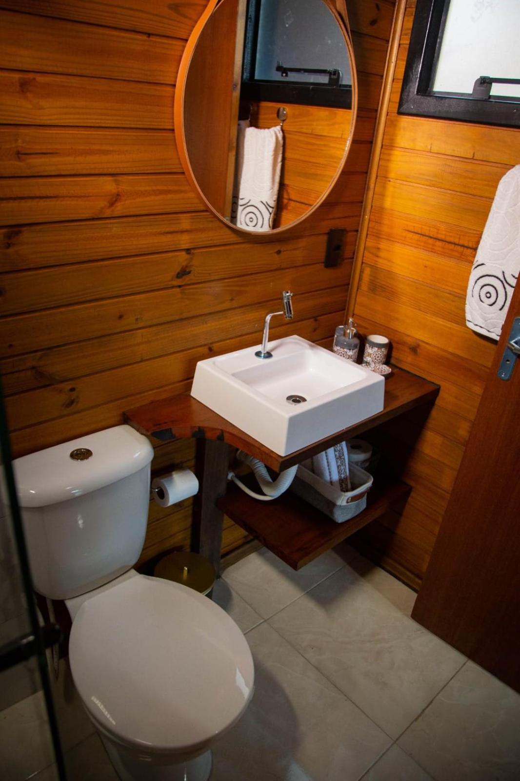 Cabana com Cachoeira Privativa