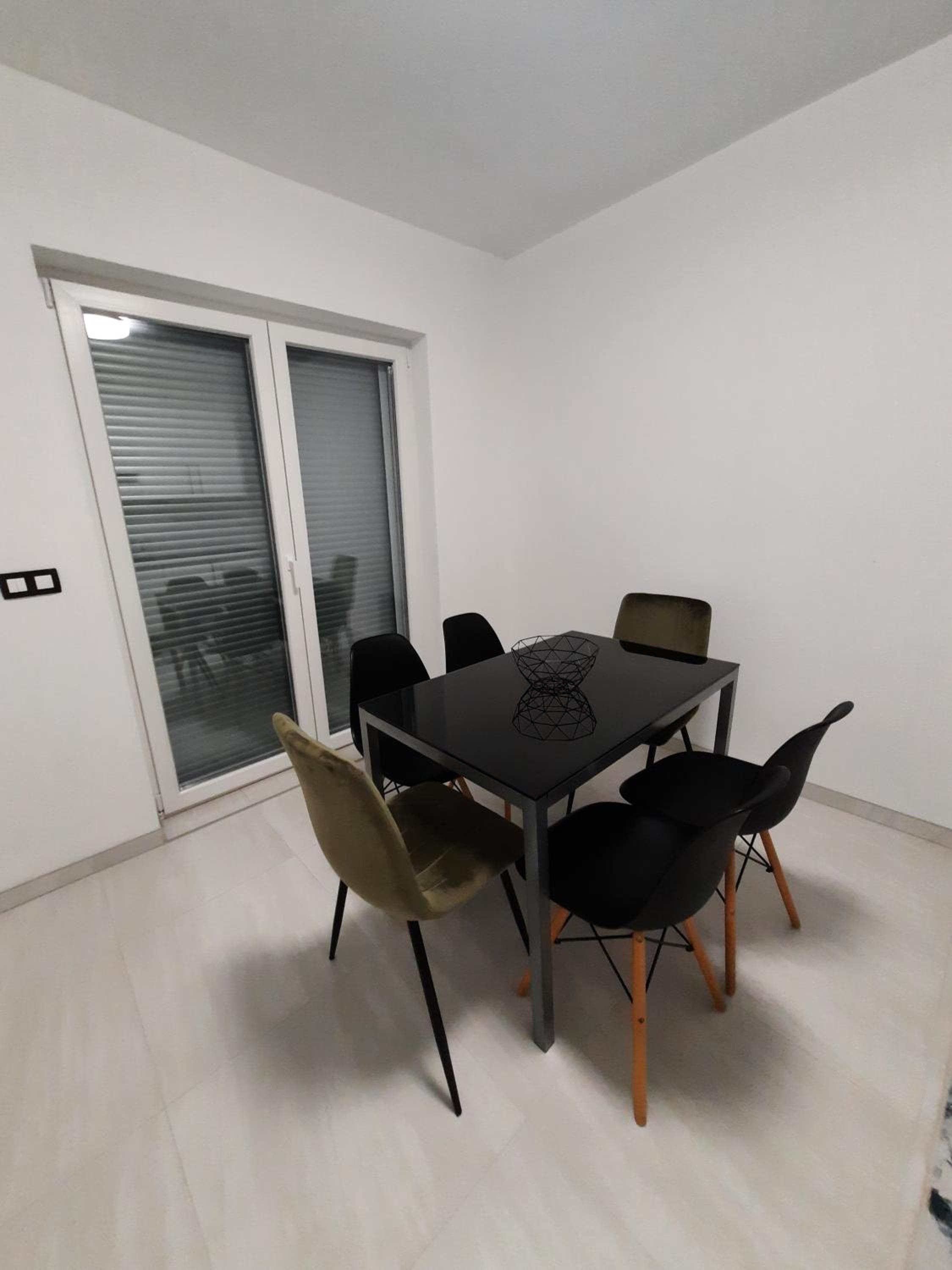 Apartments White House Bihac