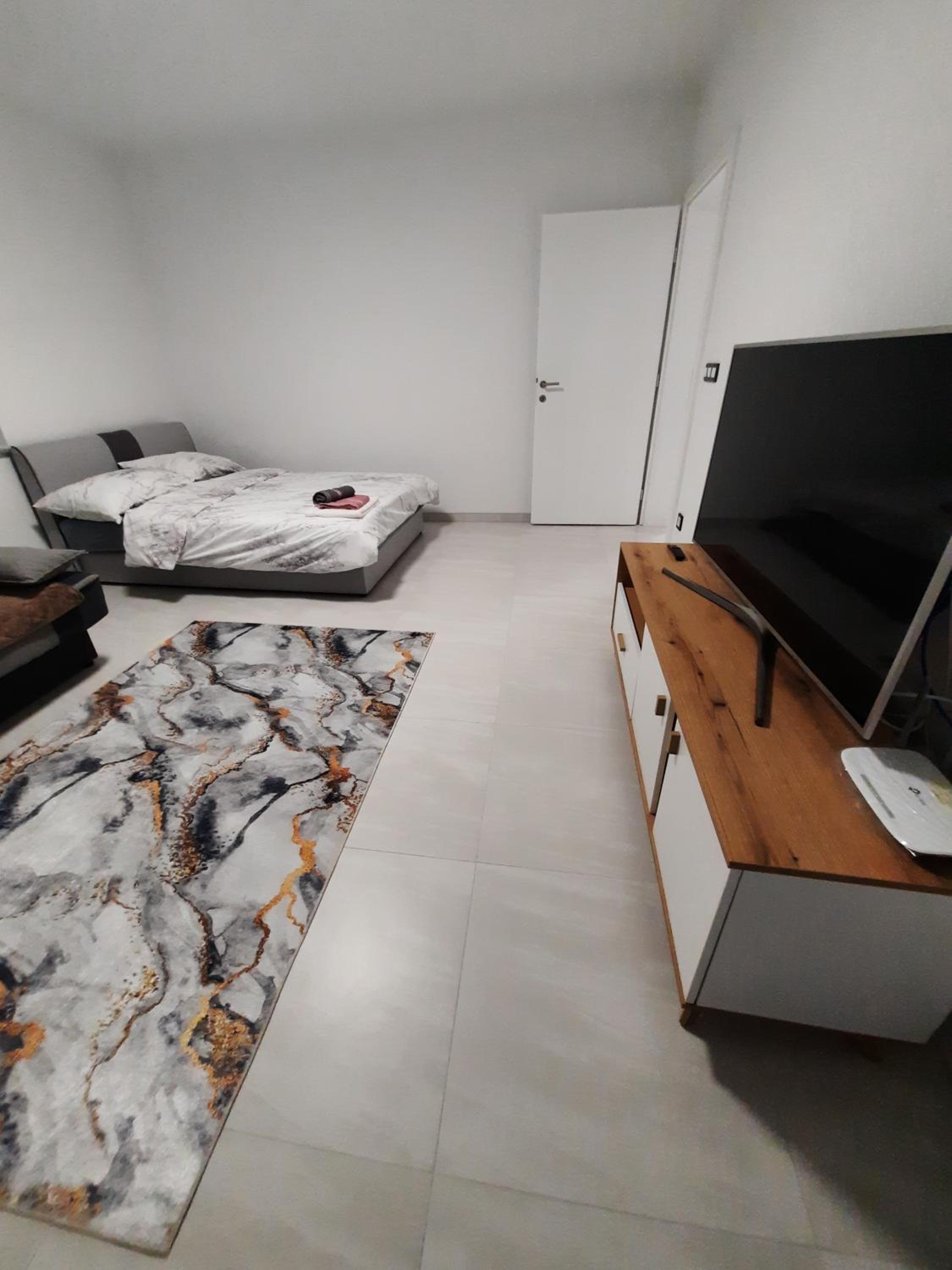 Apartments White House Bihac