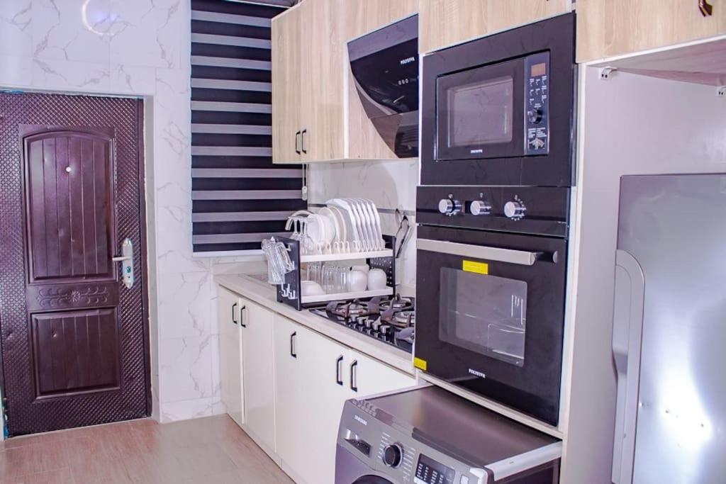 Furnished 4 bedroom duplex