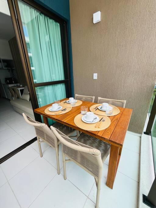 Flat em Muro Alto Porto de Galinhas com Piscina, Ar-condicionado e Cozinha Equipada