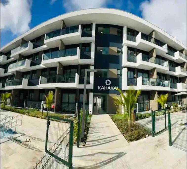 Flat em Muro Alto Porto de Galinhas com Piscina, Ar-condicionado e Cozinha Equipada