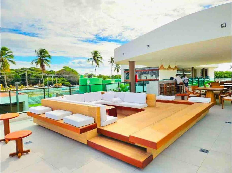 Flat em Muro Alto Porto de Galinhas com Piscina, Ar-condicionado e Cozinha Equipada