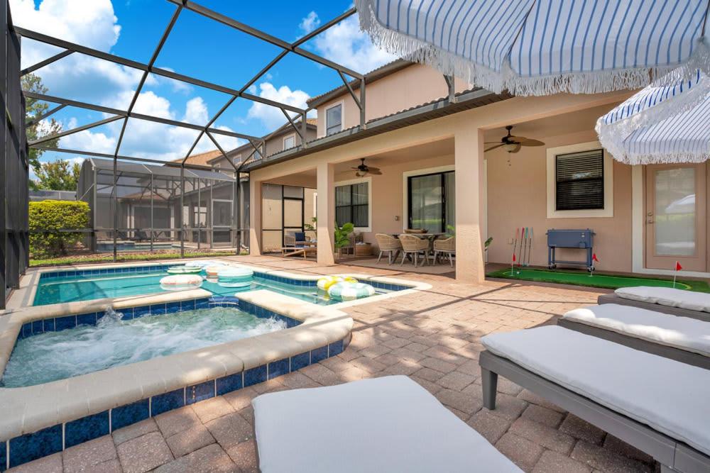 Luxurious Home at The Oasis Club