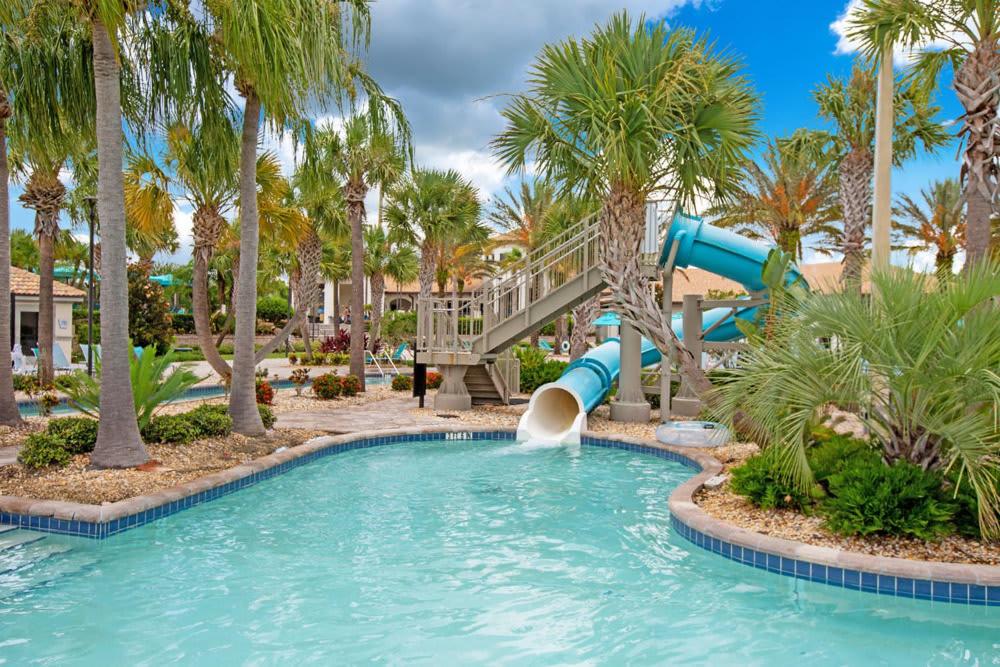 Luxurious Home at The Oasis Club