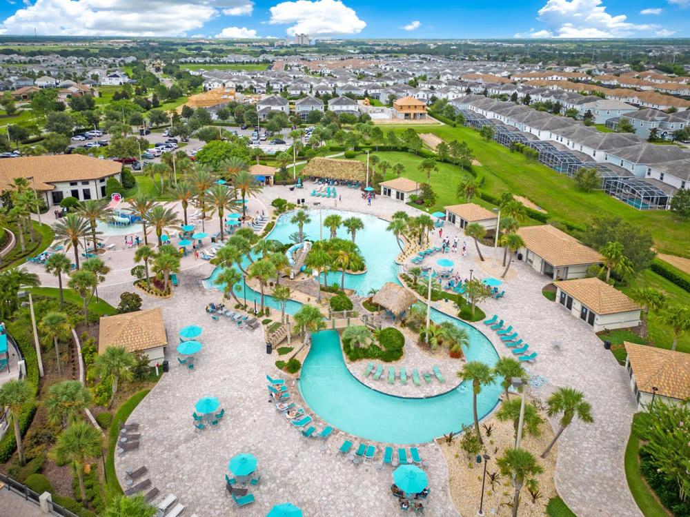 Luxurious Home at The Oasis Club