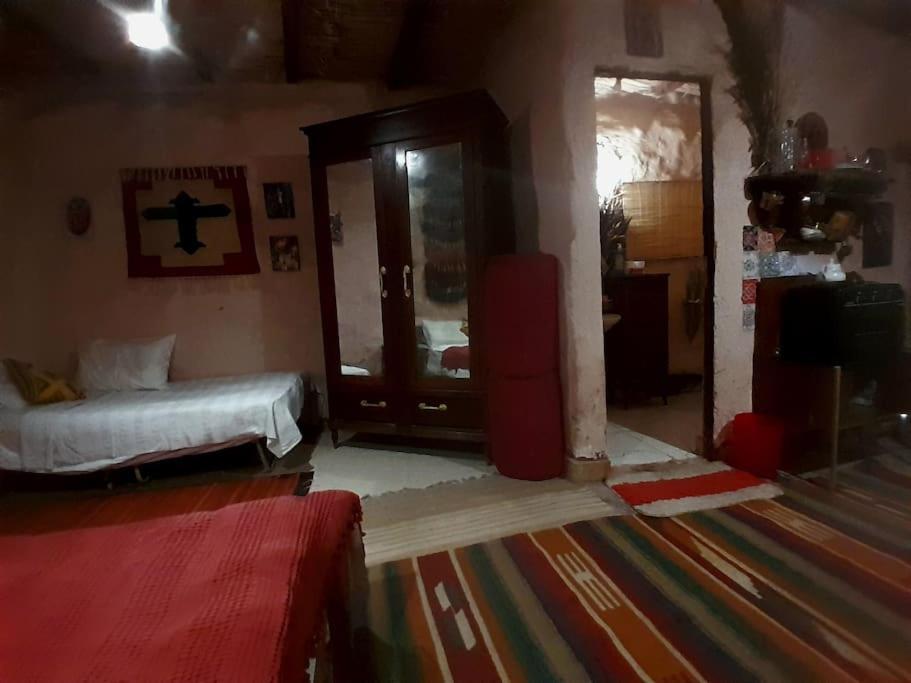 Dahshour Mudhouse Fayoum Desert Road 27km from Pyramid Maydoum Package 4Days 3Nights 500USD full board Visit of Pyramids Khan El Khalili Museum cairo by ni