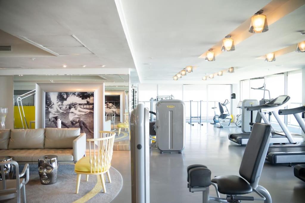 Cozy Oceanview 26th Fl YOO Balboa Av Free Parking