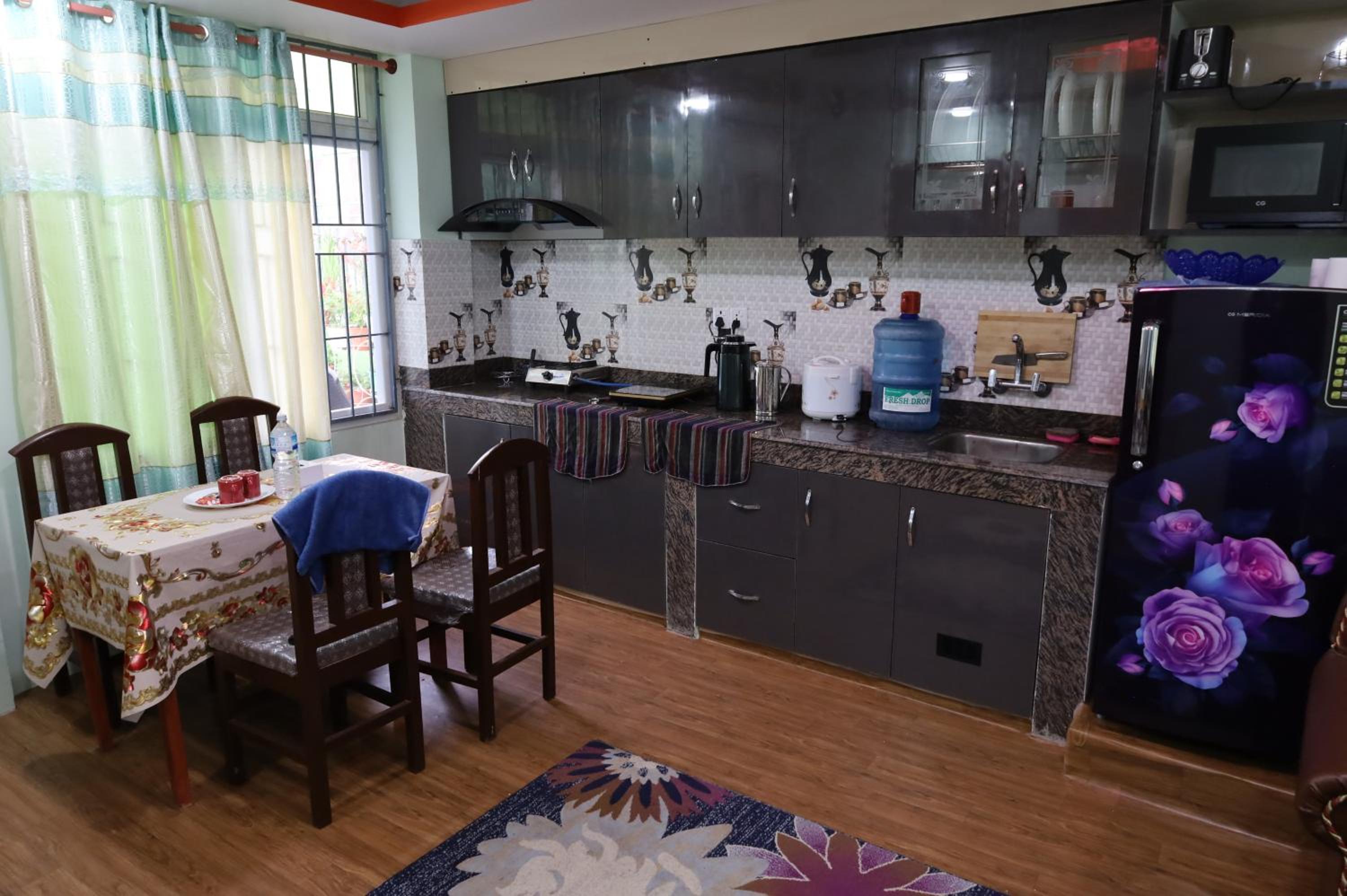 Expediya Holiday Homes - Full Furnish 2 BHK Roof Top Flat in Kathmandu